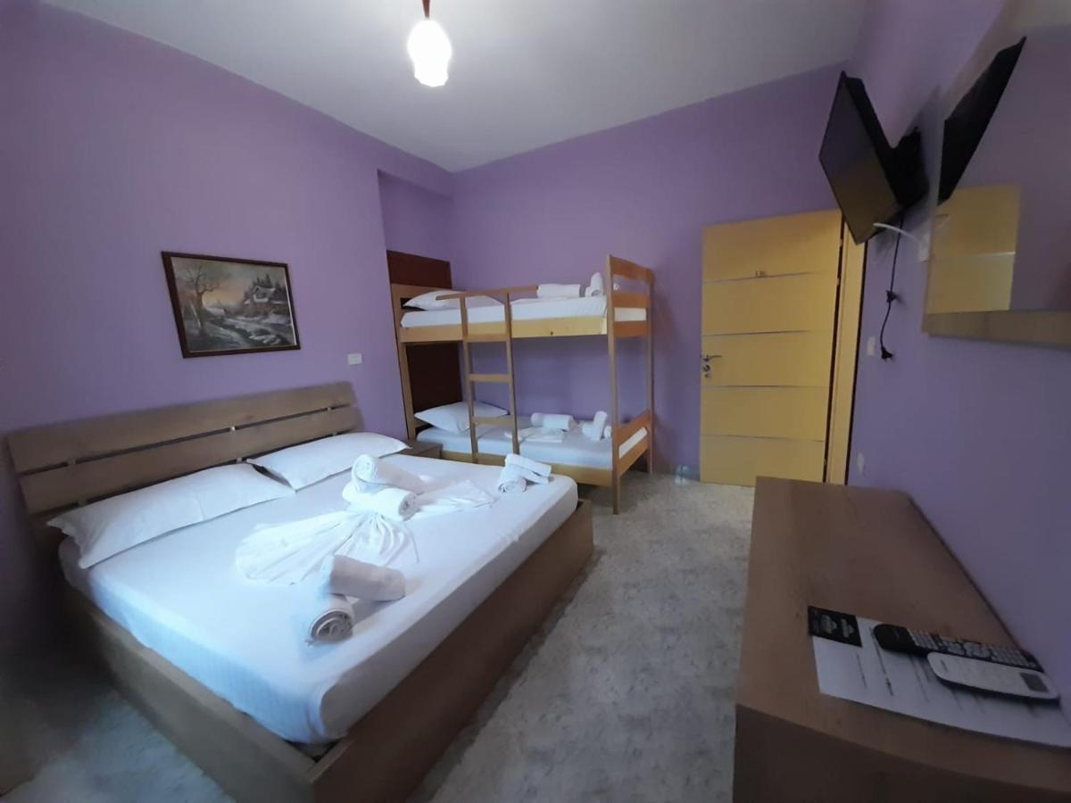 Hotel Apostoli Përmet Exteriör bild